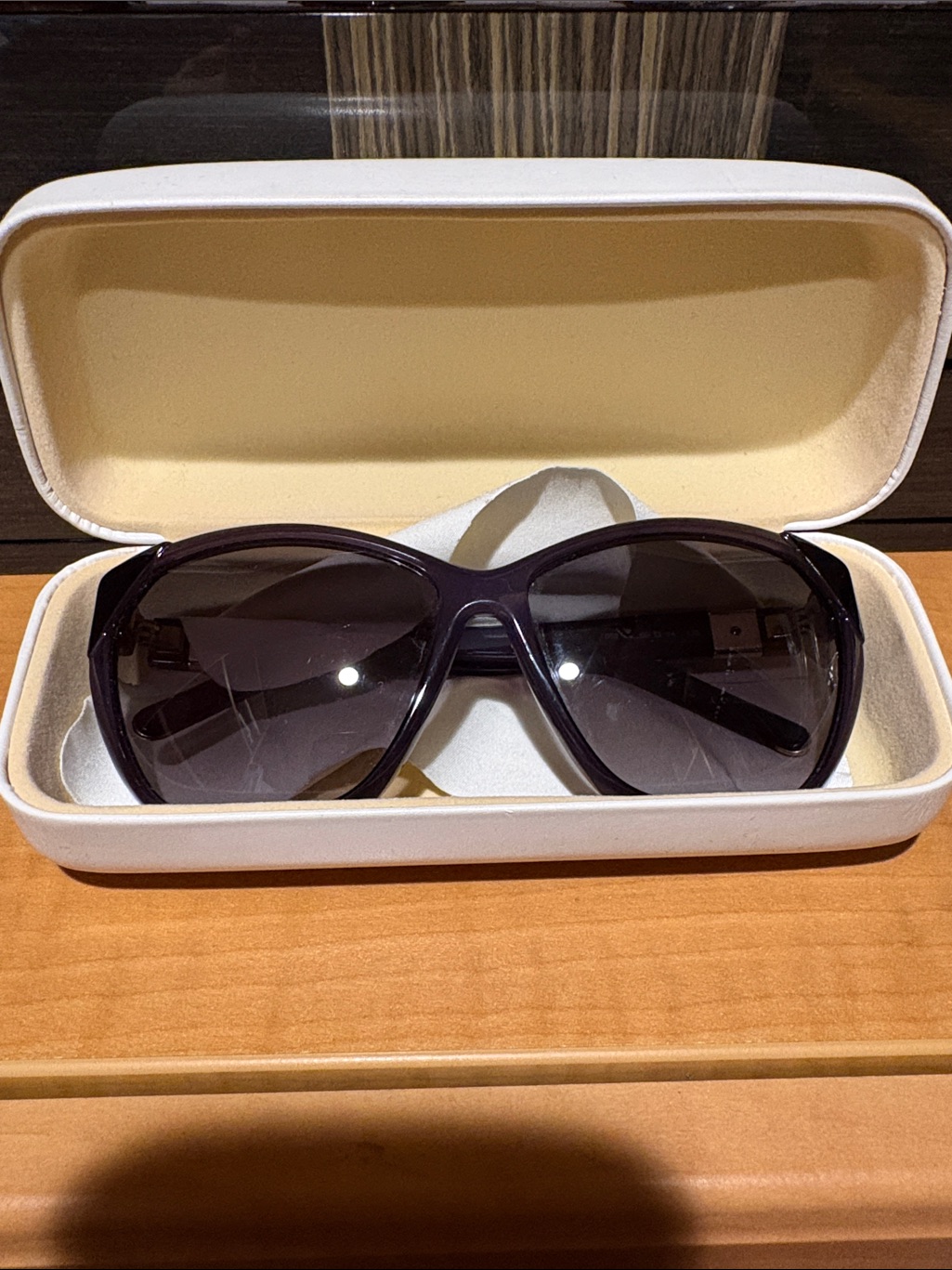 Chloe Purple Oversized Sunglasses With Gradient Lenses